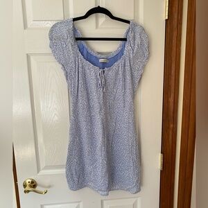 Abercrombie & Fitch Mini Dress. Light blue w/ white floral print. Size M Tall.